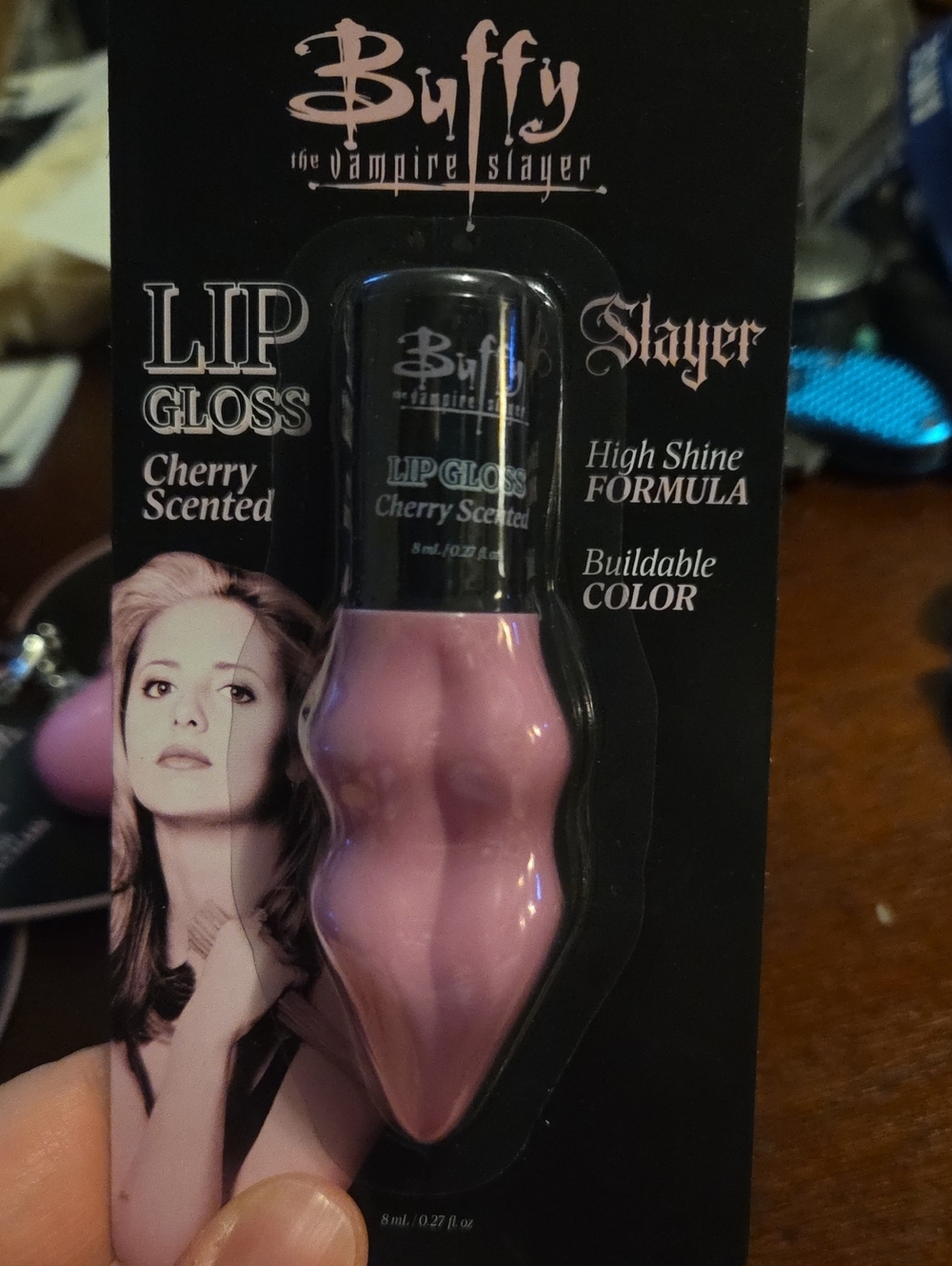 Buffy The Vampire Slayer Lip Gloss - Pink (Cherry Scented)